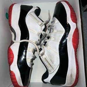 Air Jordan 11